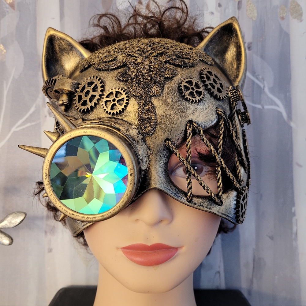 Cat Steampunk Mask Antiqued Gold-tone Lace, Spikes, & Gears Rainbow Kaleidescope - Picture 1 of 16